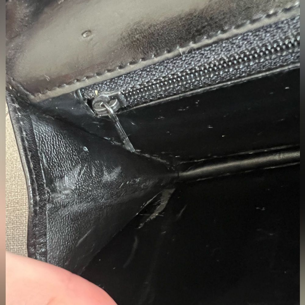 Bally Crossbody with Dustbag, or use as Clutch - Picture 14 of 15